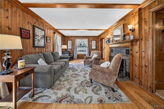 5352 Onondaga Road, Camillus, NY 13031