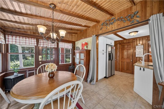 5352 Onondaga Road, Camillus, NY 13031