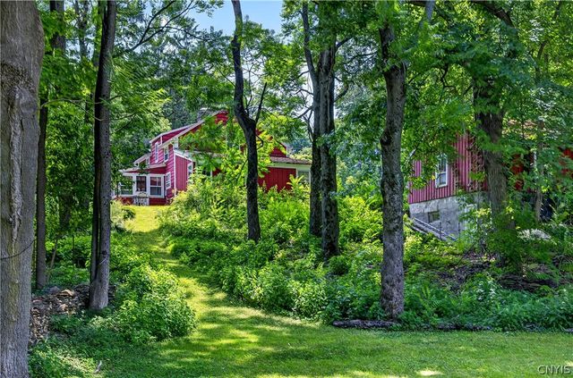 5352 Onondaga Road, Camillus, NY 13031