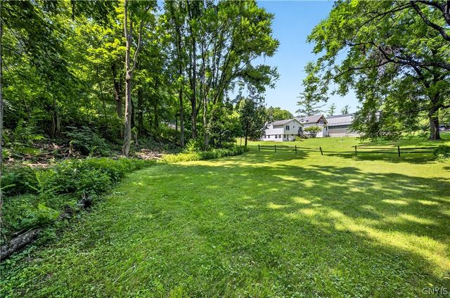5352 Onondaga Road, Camillus, NY 13031