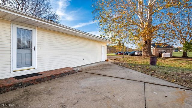 3010 S River Road, Zanesville, OH 43701