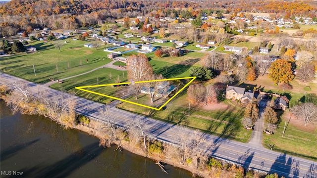 3010 S River Road, Zanesville, OH 43701