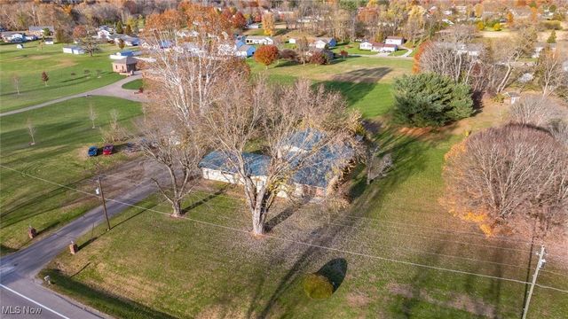 3010 S River Road, Zanesville, OH 43701