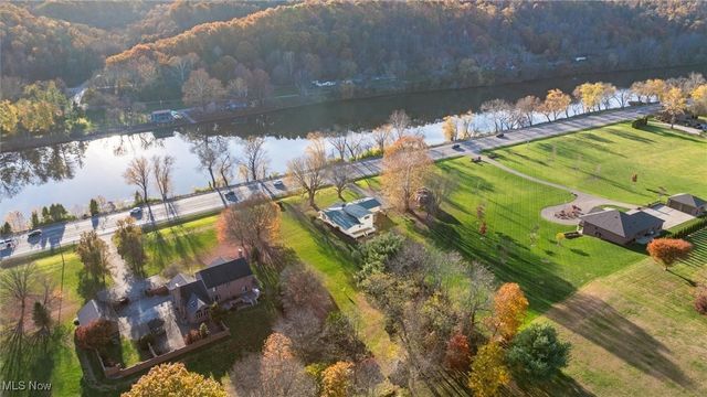 3010 S River Road, Zanesville, OH 43701