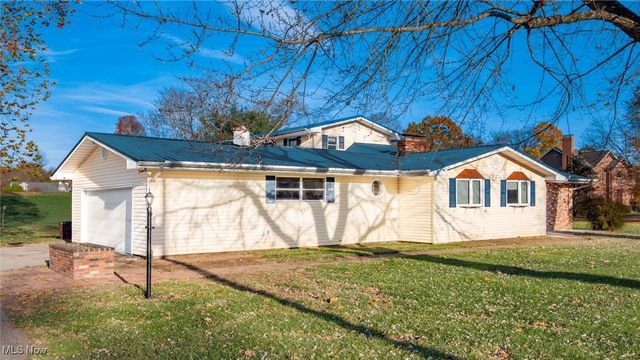 3010 S River Road, Zanesville, OH 43701