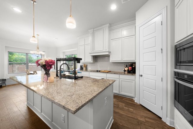 406 Garden Tree Trail, Midlothian, TX 76065