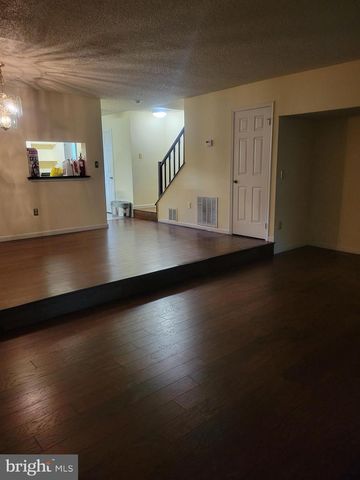 11 HARRIS CT, Lawrenceville, NJ 08648