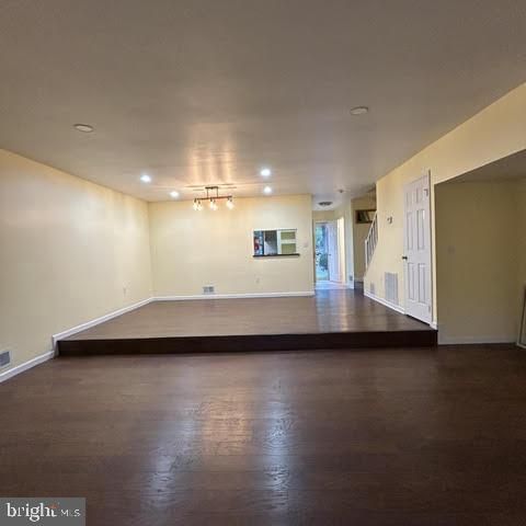 11 HARRIS CT, Lawrenceville, NJ 08648