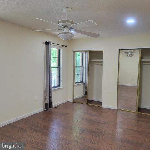 11 HARRIS CT, Lawrenceville, NJ 08648
