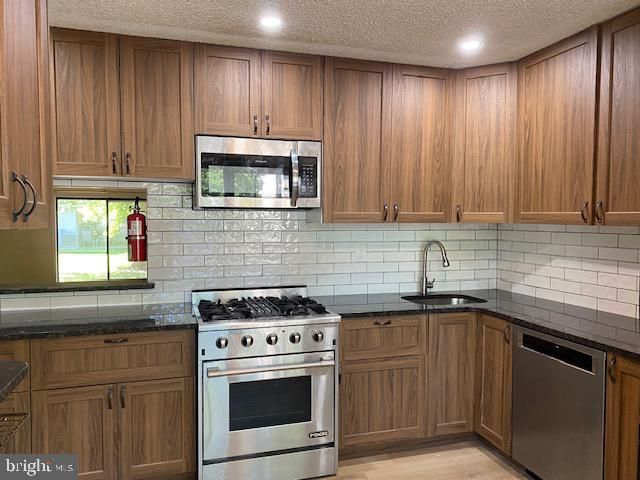 11 HARRIS CT, Lawrenceville, NJ 08648