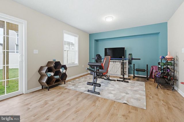 94 HUDSON BLVD, Red Lion, PA 17356