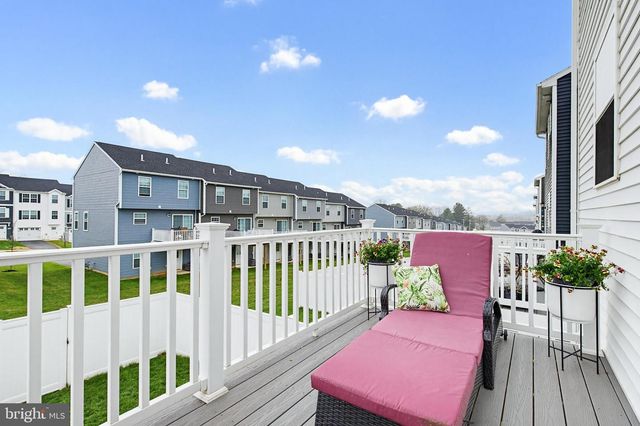 94 HUDSON BLVD, Red Lion, PA 17356