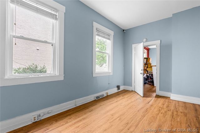 419 W 1st Street, New Albany, IN 47150