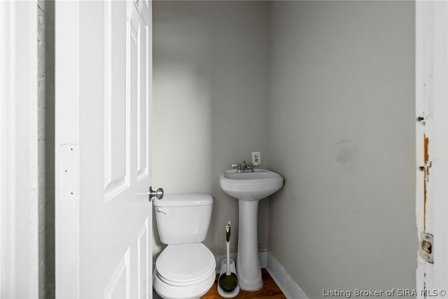 419 W 1st Street, New Albany, IN 47150