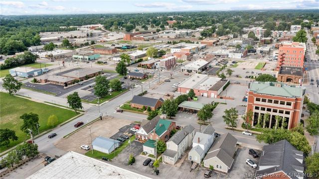 419 W 1st Street, New Albany, IN 47150