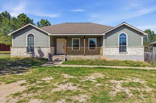 109 Bonham LN, Paige, TX 78659