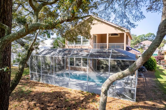 674 Emerald Bay Drive, Destin, FL 32541