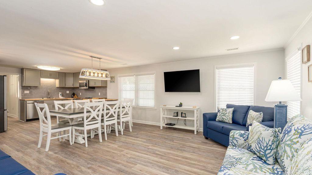 510 Hillside Dr. S, North Myrtle Beach, SC 29582 — photo 3