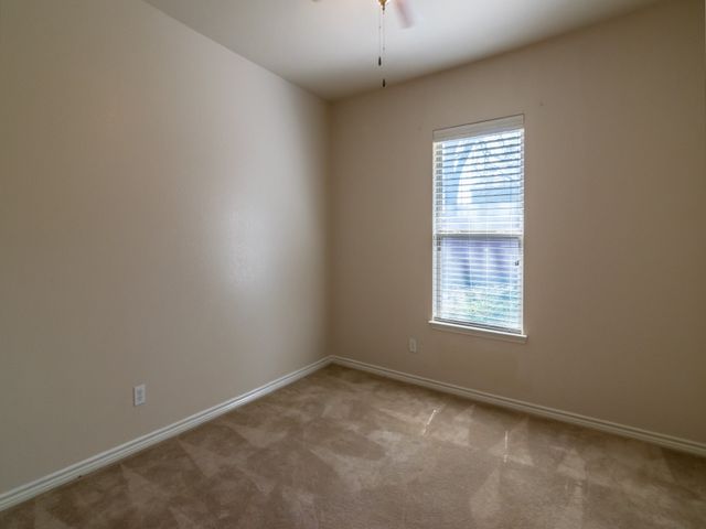 472 Northbrook Avenue, Oak Point, TX 75068