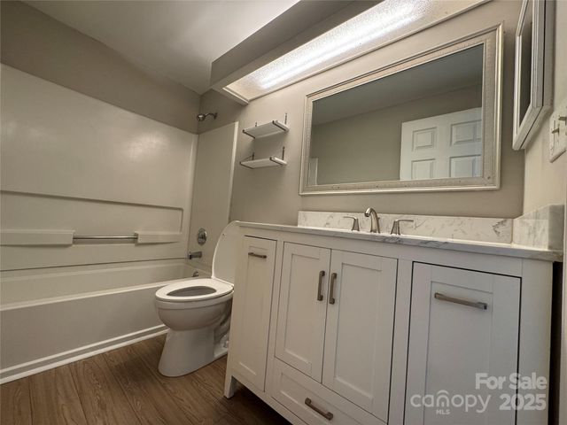 1319 Maple Shade Lane, Charlotte, NC 28270