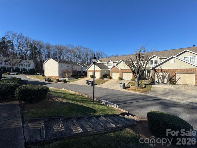 1319 Maple Shade Lane, Charlotte, NC 28270