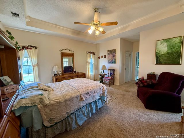 820 Chula Vista, Karnes City, TX 78118