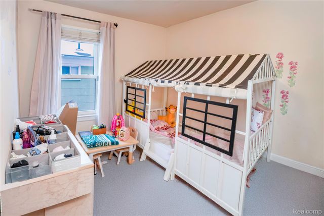 20602 Powers Avenue, Dearborn Heights, MI 48125