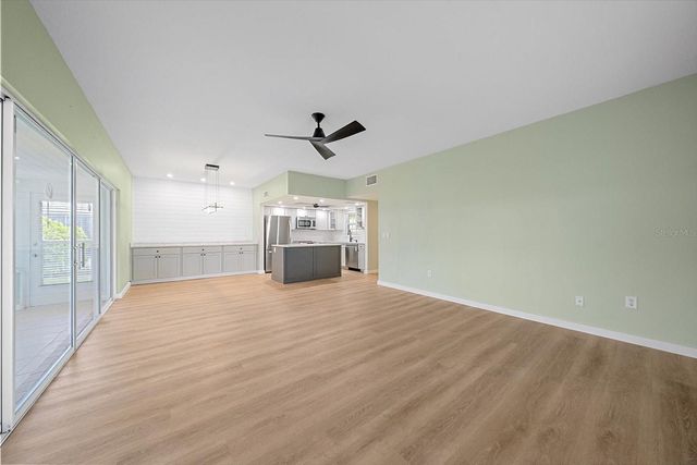 5865 TIDEWOOD AVENUE 8, Sarasota, FL 34231