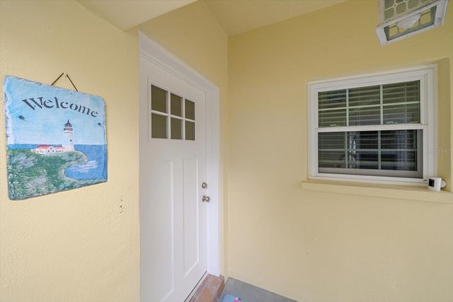 5865 TIDEWOOD AVENUE 8, Sarasota, FL 34231