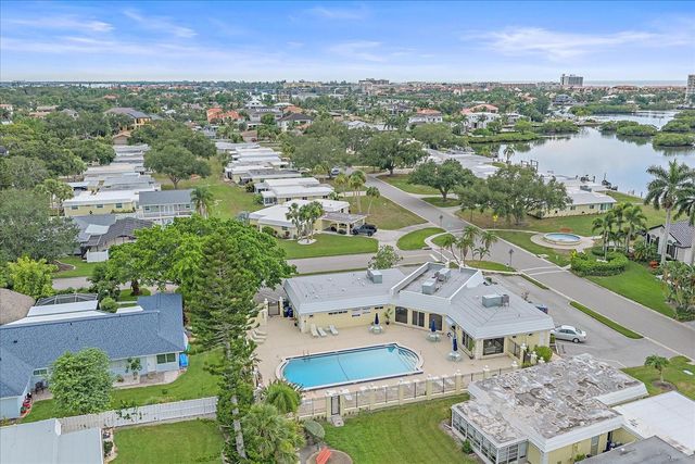 5865 TIDEWOOD AVENUE 8, Sarasota, FL 34231