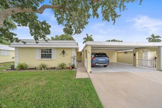 5865 TIDEWOOD AVENUE 8, Sarasota, FL 34231