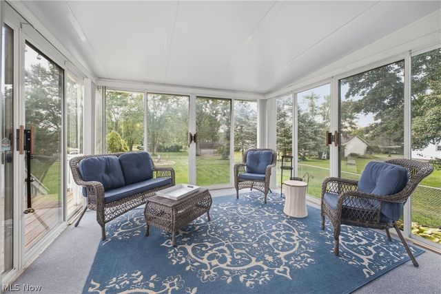 6295 Plum Street NE, Louisville, OH 44641