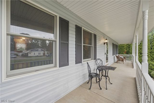 6295 Plum Street NE, Louisville, OH 44641