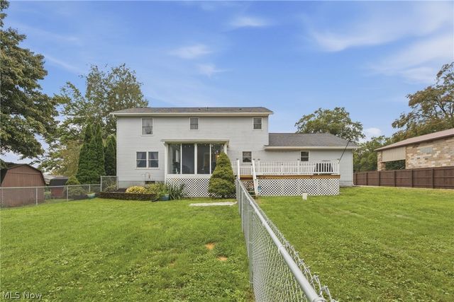 6295 Plum Street NE, Louisville, OH 44641