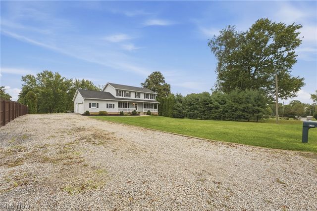 6295 Plum Street NE, Louisville, OH 44641