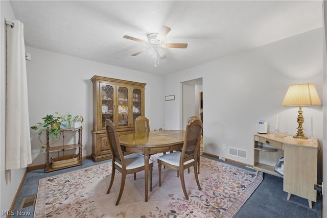6295 Plum Street NE, Louisville, OH 44641