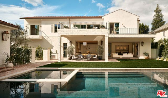 15620 Woodvale Road, Encino (los Angeles), CA 91436