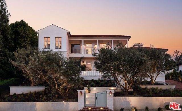 15620 Woodvale Road, Encino (los Angeles), CA 91436