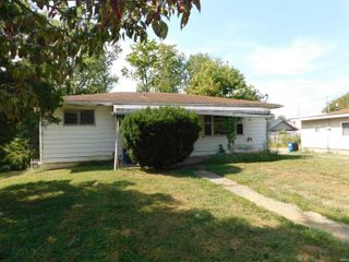 2911 Washington Avenue, Bedford, IN 47421