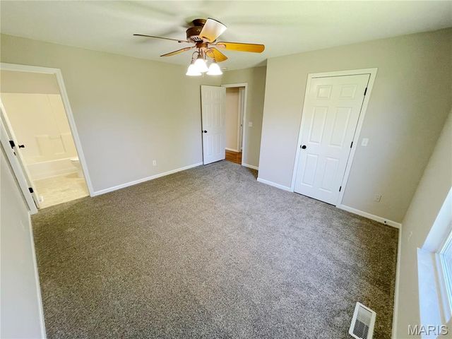133 Rio Verde Drive, Belleville, IL 62221