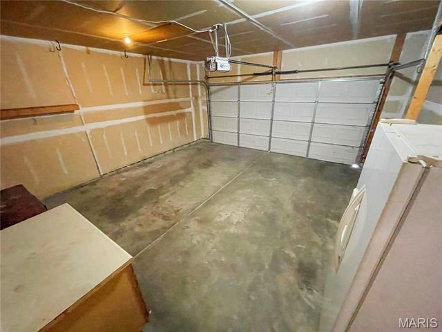133 Rio Verde Drive, Belleville, IL 62221