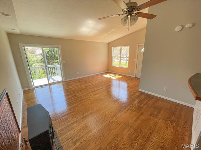 133 Rio Verde Drive, Belleville, IL 62221
