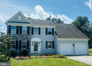 117 CORNWALL PL, Coatesville, PA 19320