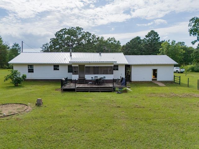 14096 County Road 2165D, Henderson, TX 75652