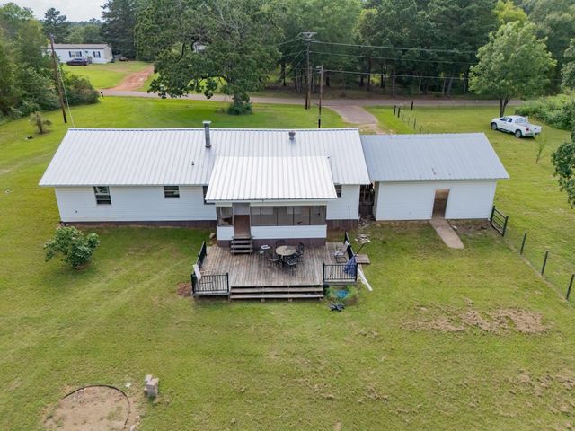 14096 County Road 2165D, Henderson, TX 75652