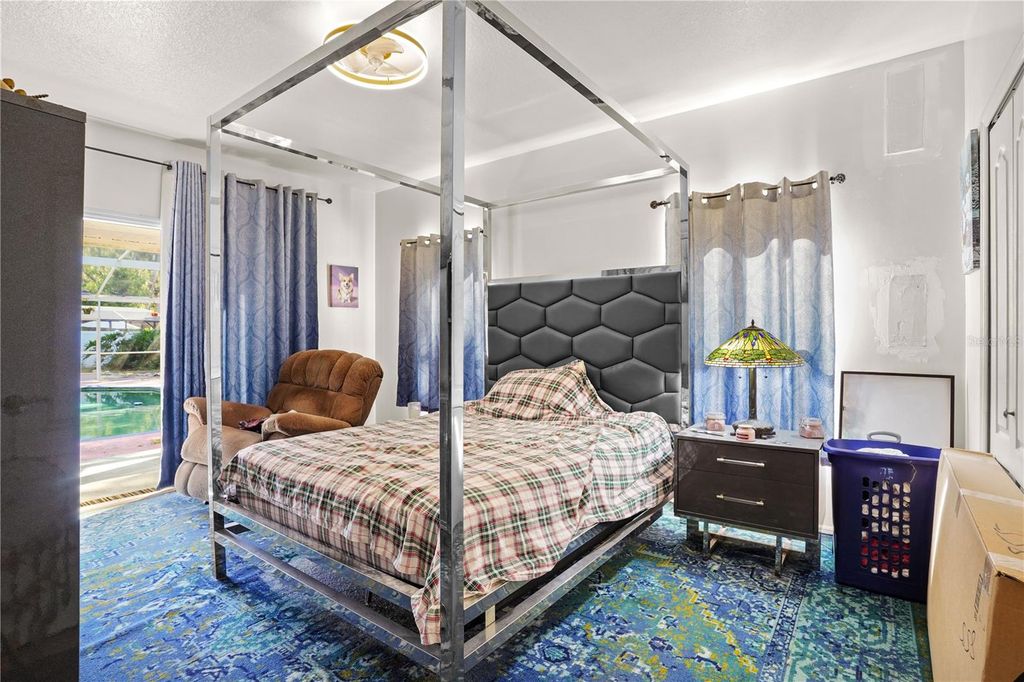 Image 26 of property listing at 2286 LAKE FRANCIS DRIVE, Apopka, FL 32712