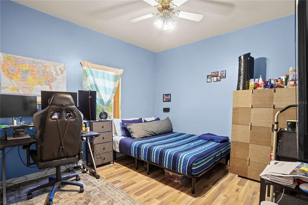 Image 29 of property listing at 2286 LAKE FRANCIS DRIVE, Apopka, FL 32712