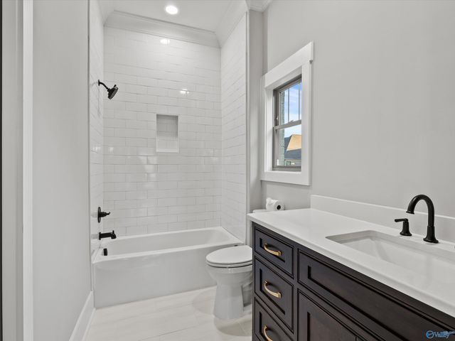 23128 Sawgrass Drive, Athens, AL 35613