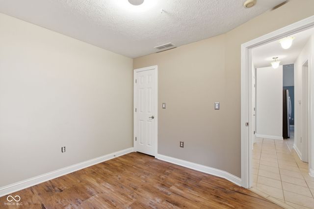 1567 Northport Drive, Cicero, IN 46034