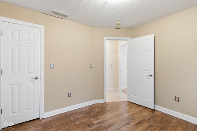 1567 Northport Drive, Cicero, IN 46034